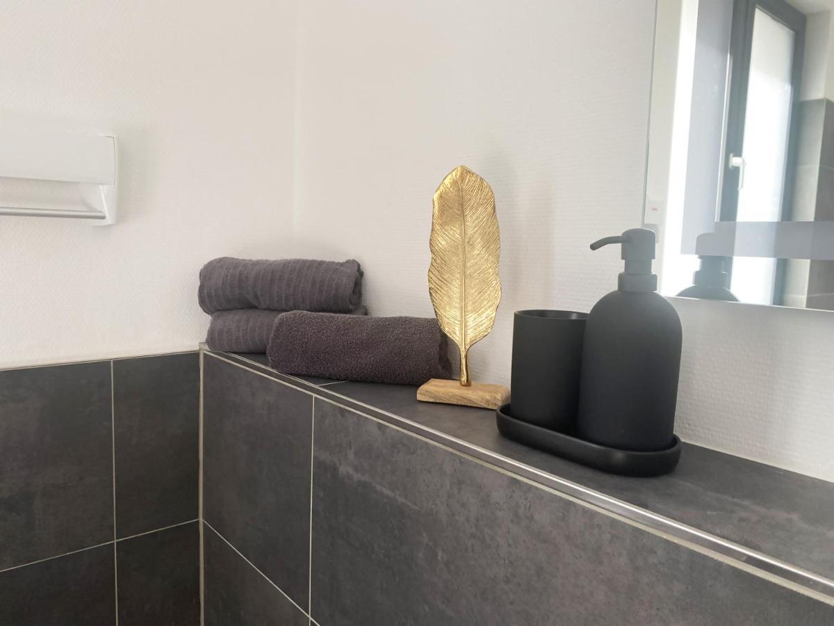 Loft Appartement บีเลอเฟล์ด ภายนอก รูปภาพ